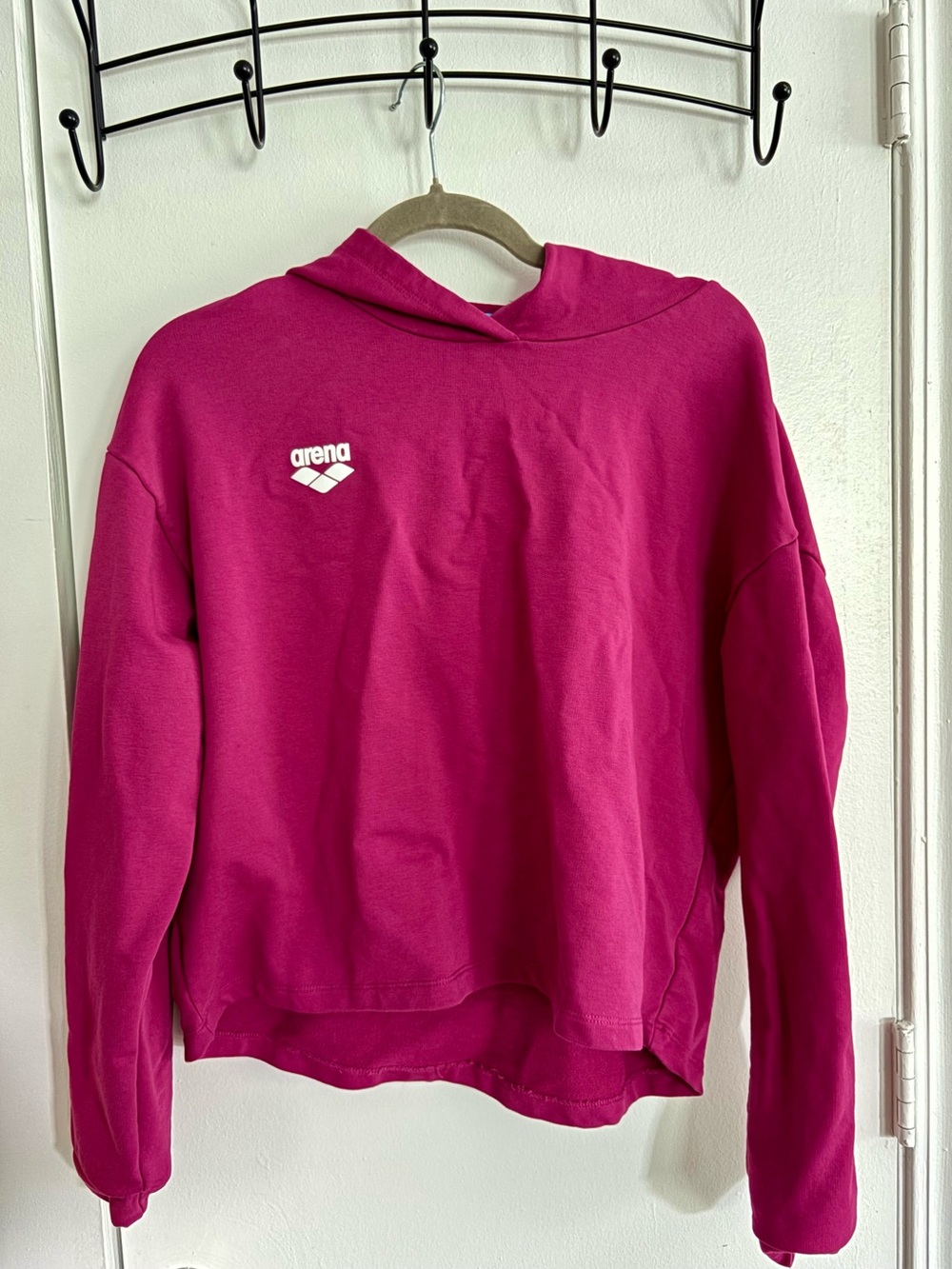 Arena Women's Magenta Scoop-Neck Pullover